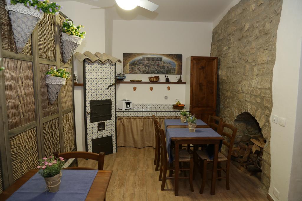 Bed and Breakfast La Casa del Gelsomino Ragusa Exterior foto
